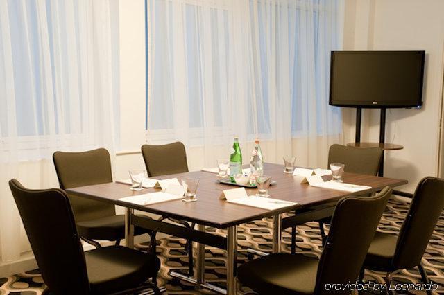 Holiday Inn Derby Riverlights By Ihg Einrichtungen foto